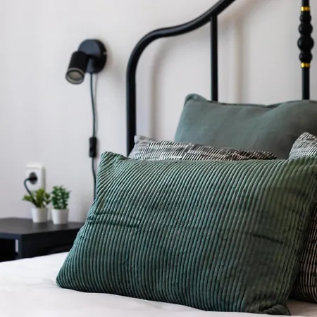 Ayuntamiento Bilbao, Casco Viejo -parking Optional Апартаменты *