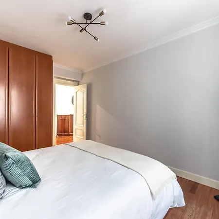 Ayuntamiento Bilbao, Casco Viejo -parking Optional Апартаменты Бильбао