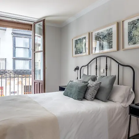 Ayuntamiento Bilbao, Casco Viejo -parking Optional Апартаменты