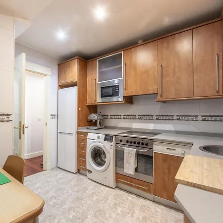 Ayuntamiento Bilbao, Casco Viejo -parking Optional Appartement