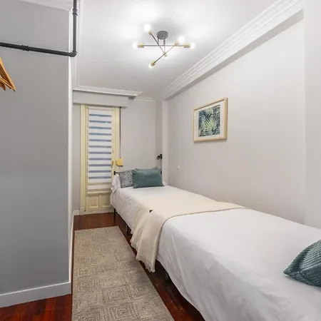 Daire Ayuntamiento Bilbao, Casco Viejo -parking Optional *